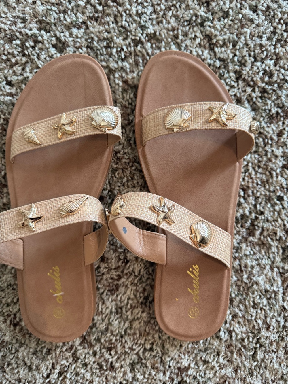 Women’s Tan Slide Sandals with Gold Seashell Accents